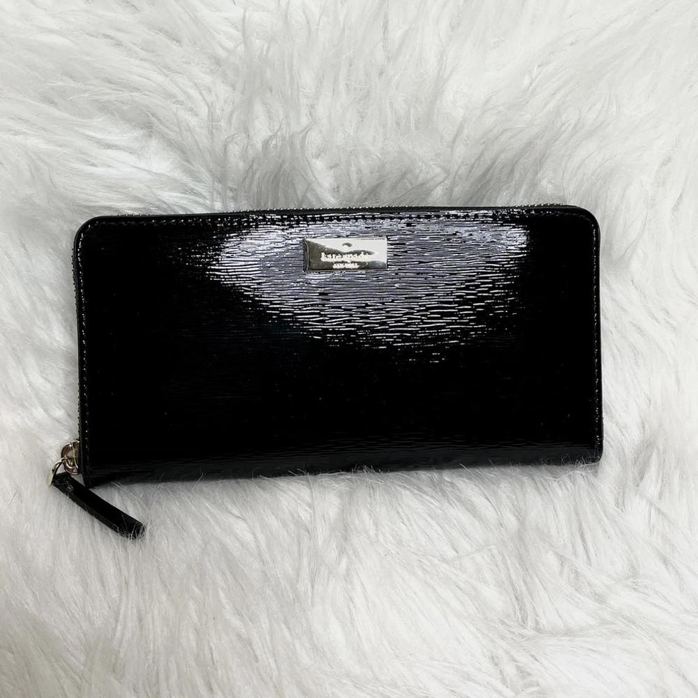 Kate Spade ♠️ WALLET ONLY